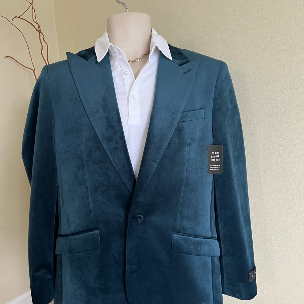 EXPRESS Blue Velvet Blazer Size 36S Slim. “Your New Years outfit!”